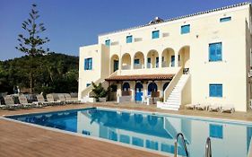 Lianos Hotel Apartments